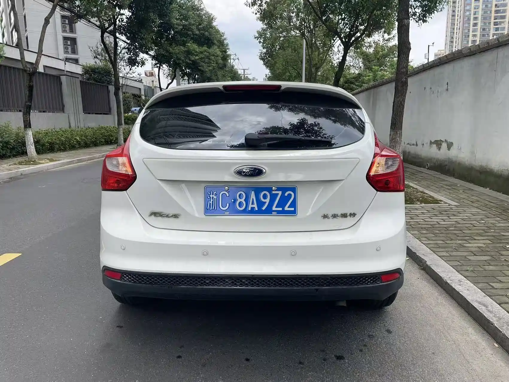 Фото 8 - Ford Focus