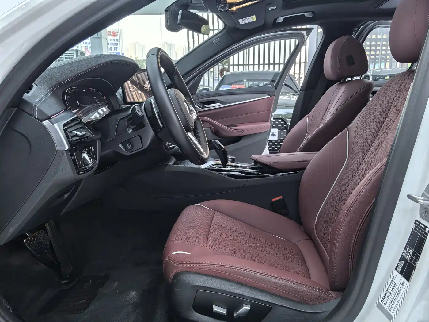 BMW 5 Series 2023 Facelift 530Li Leading M Sport Package фото 6
