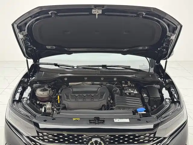 Volkswagen Passat 2025 Outstanding 330TSI Starlight Elite Edition фото 14