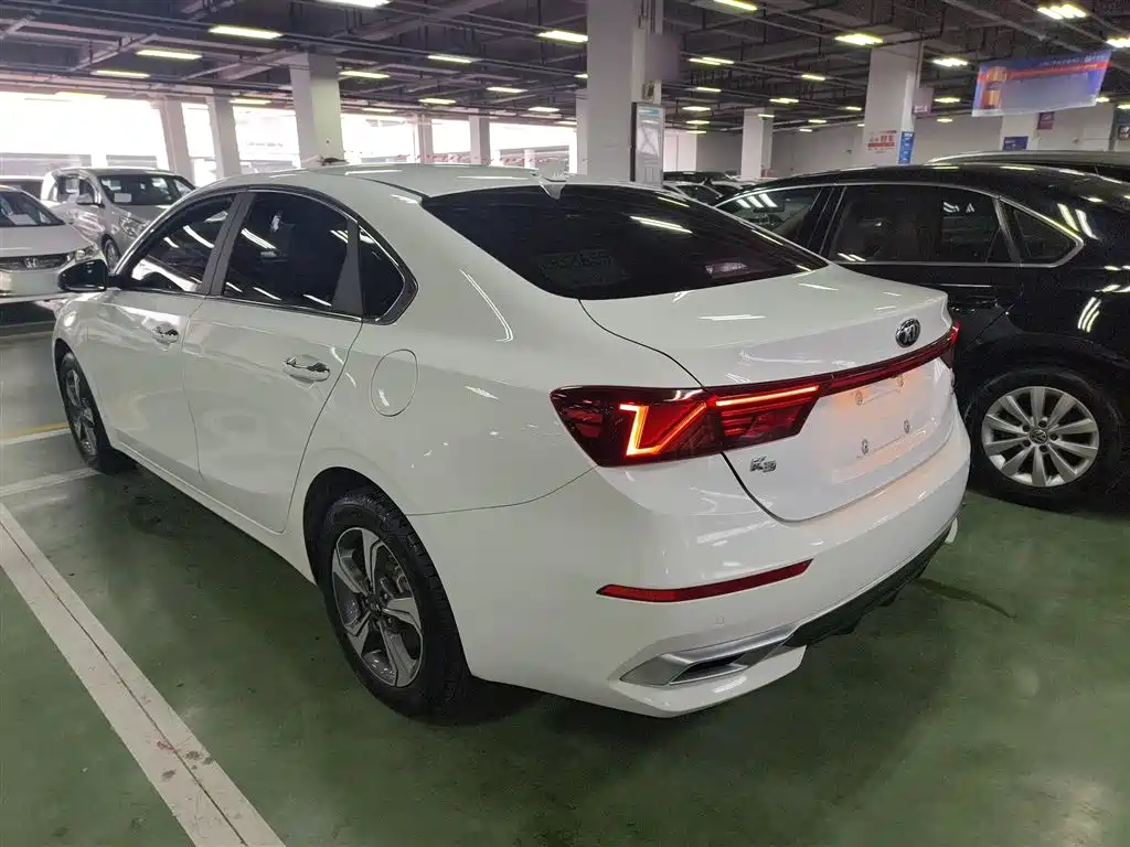 Kia K3 2019 1.5L CVT Smart Connect Edition фото 23