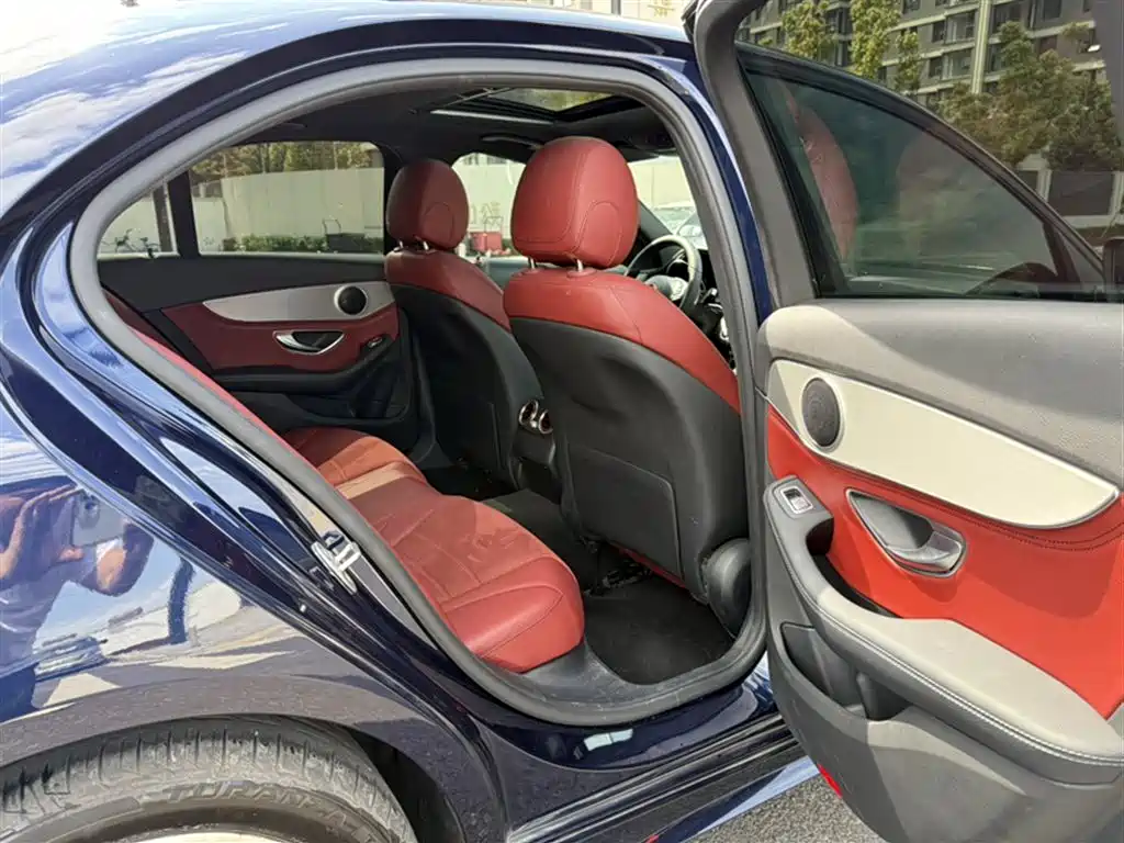 Mercedes-Benz C-Class 2017 Facelift C 200 Sport Edition фото 20