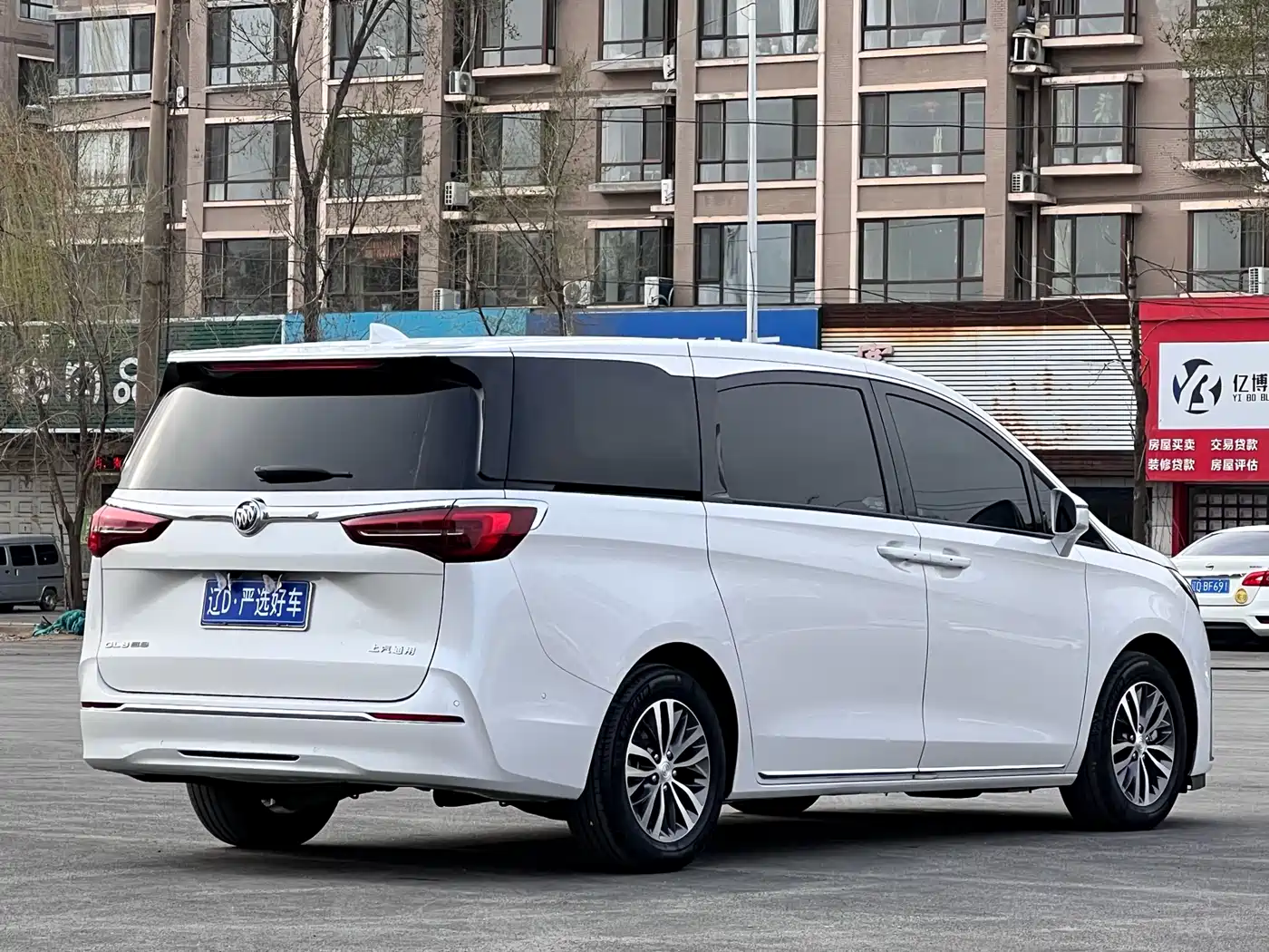 BUICK GL8