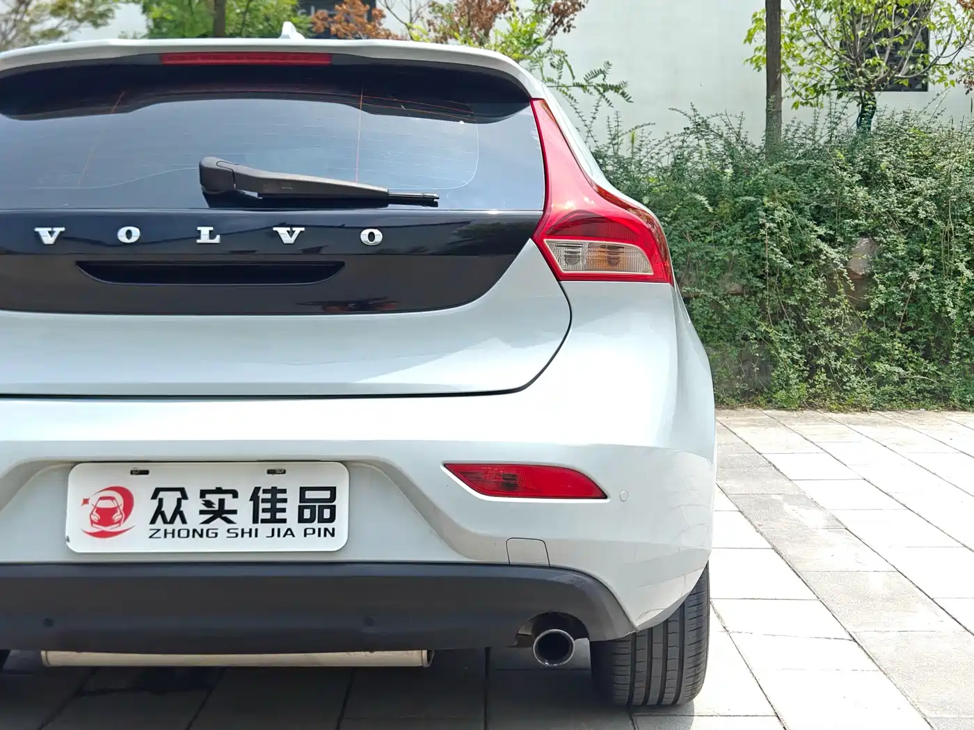 Фото 27 - Volvo V40