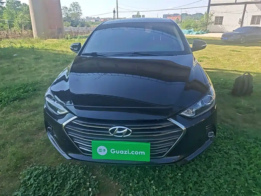 Hyundai Elantra 2016 Model 1.6L Automatic Smart Elite фото 3