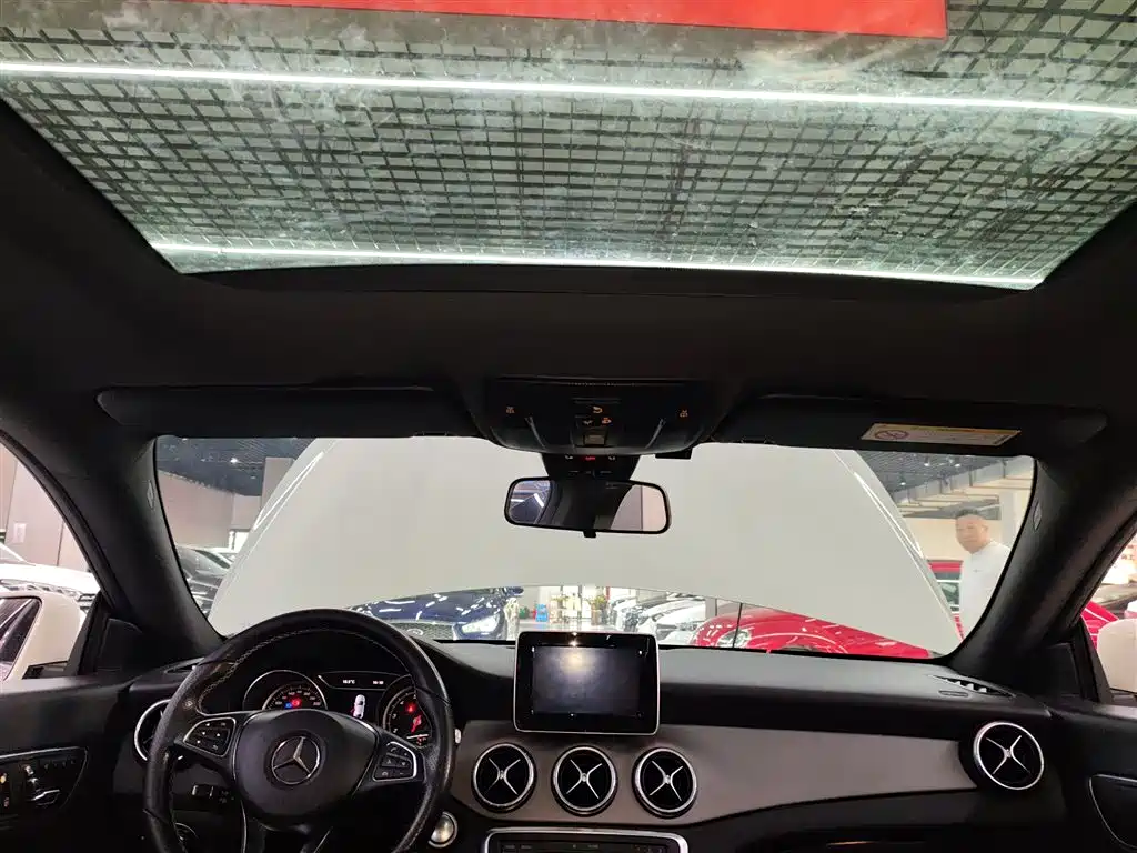 Mercedes-Benz CLA (Import) 2017 CLA 200 Fashion фото 18