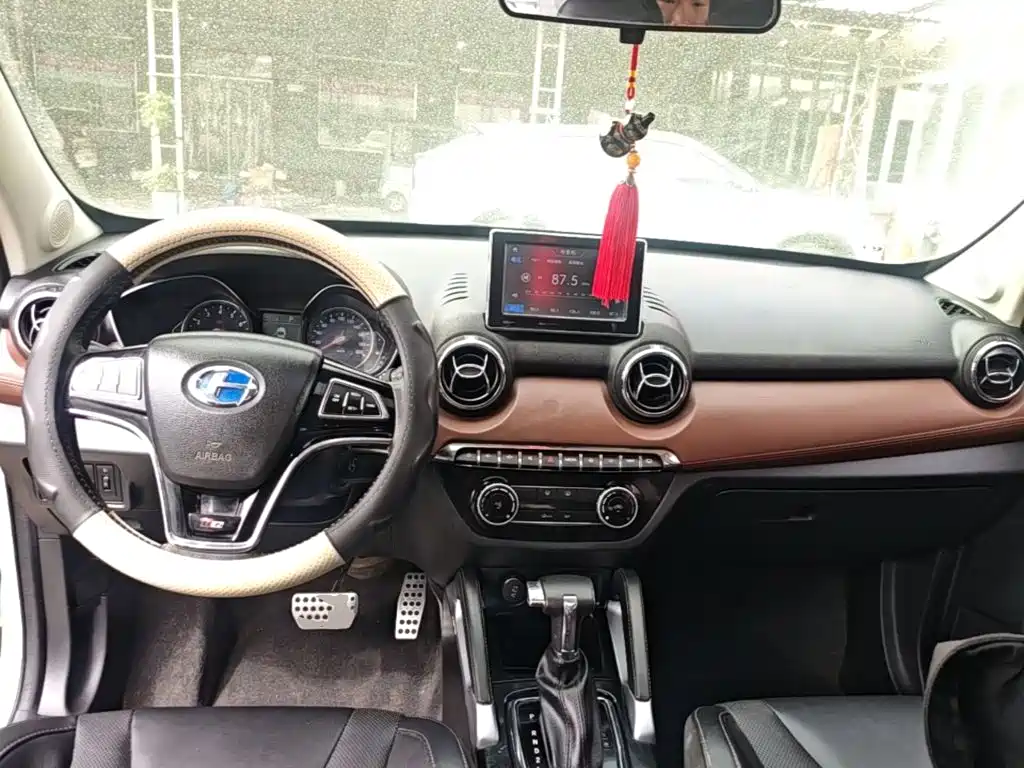 BAIC Changhe Q35 2019 2016 1.5L Automatic Smart Edition