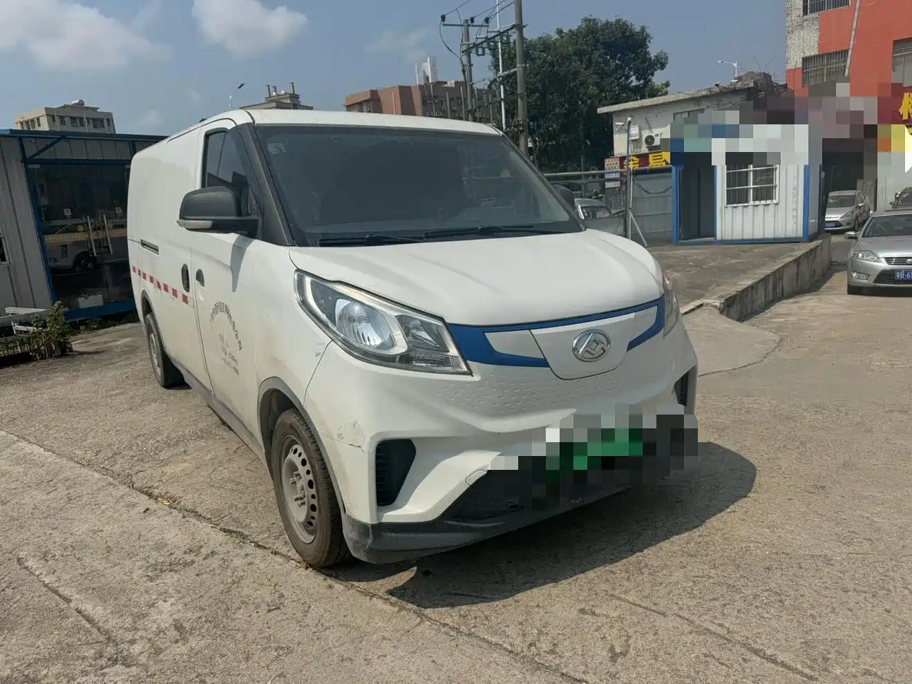 SAIC MAXUS CHASE EV30