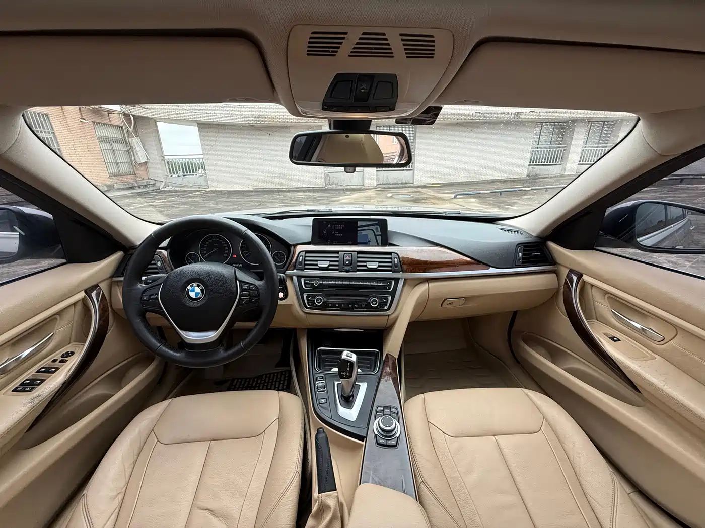 BMW 3 Series 2013 320Li Luxury Design Package фото 7