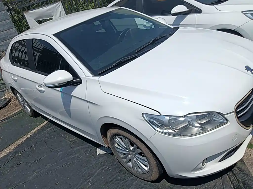 Peugeot 301 2016 2016 1.6L Manual Comfort Edition