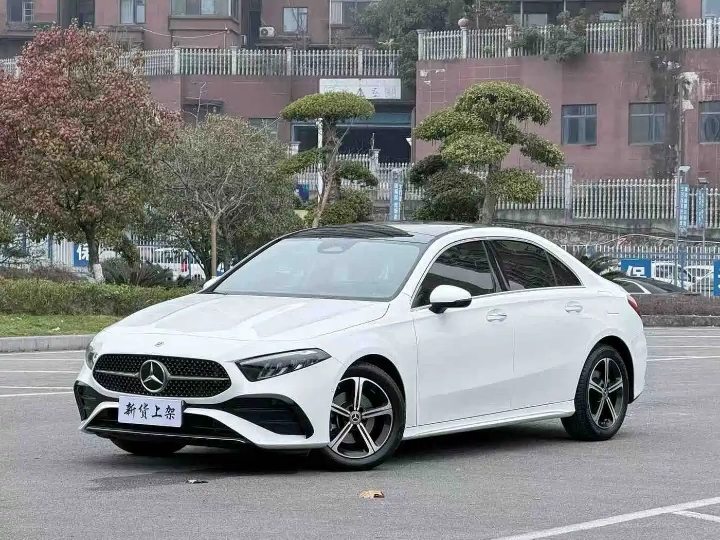 Mercedes-Benz A-Class 2023 A 200 L Fashion