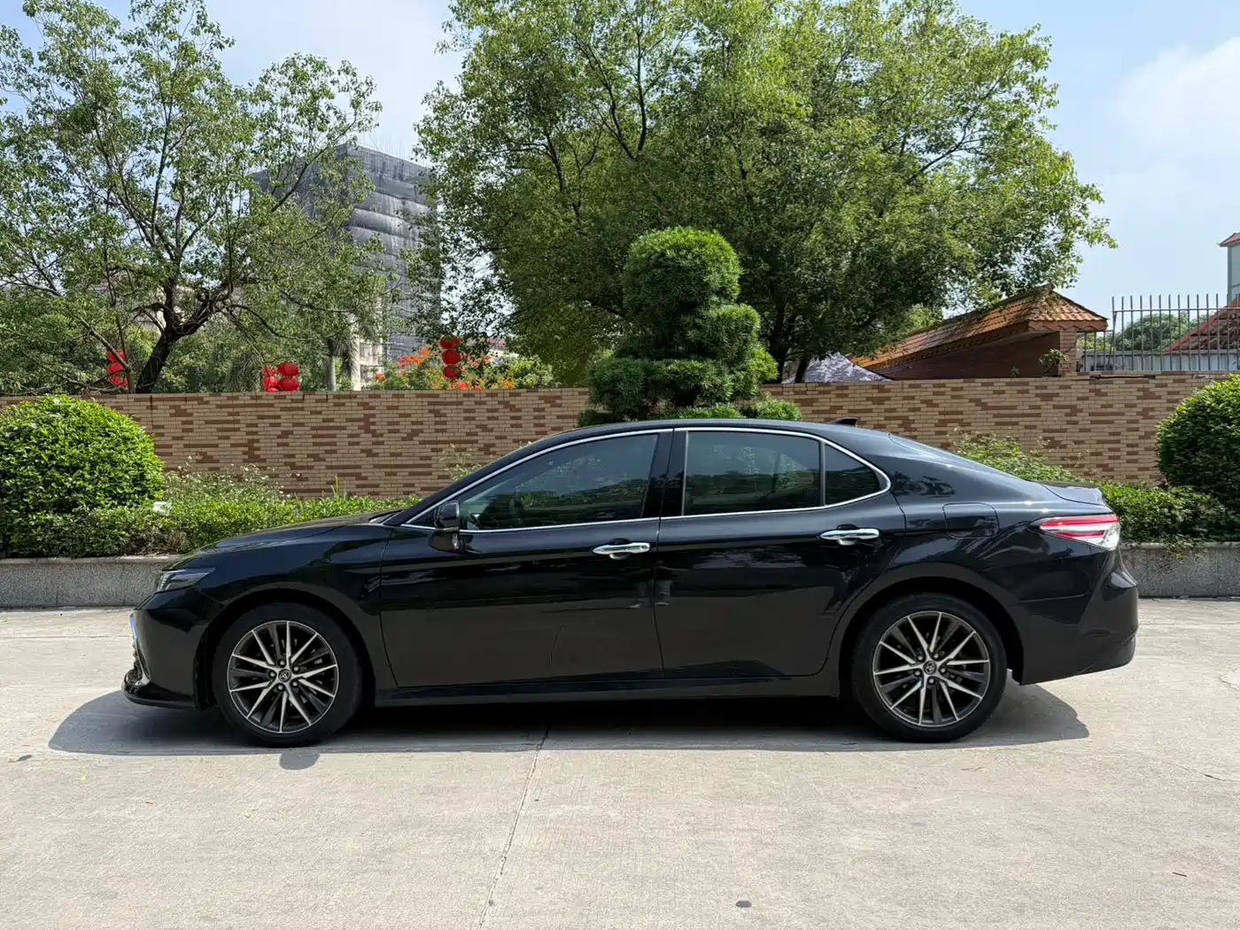 Toyota Camry 2021 2.5G Luxury Edition фото 4