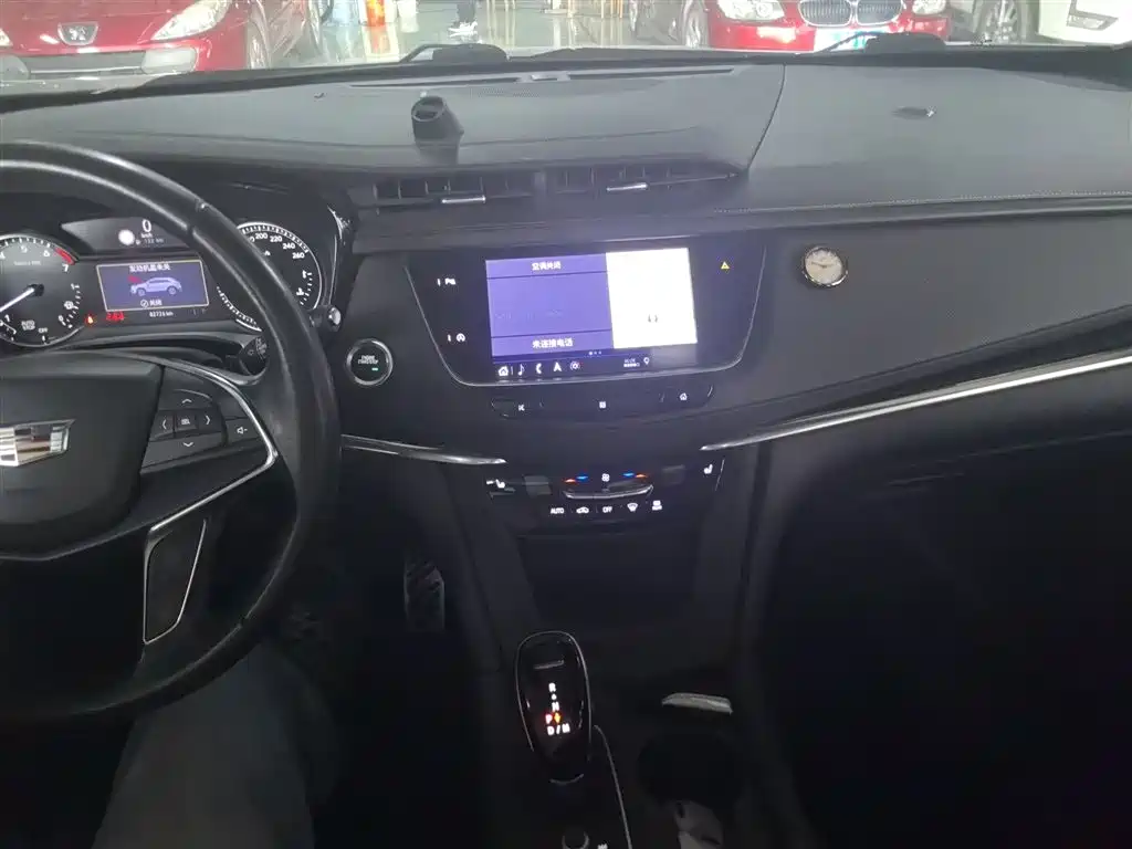 Cadillac XT5 2020 28T Luxury Model фото 10