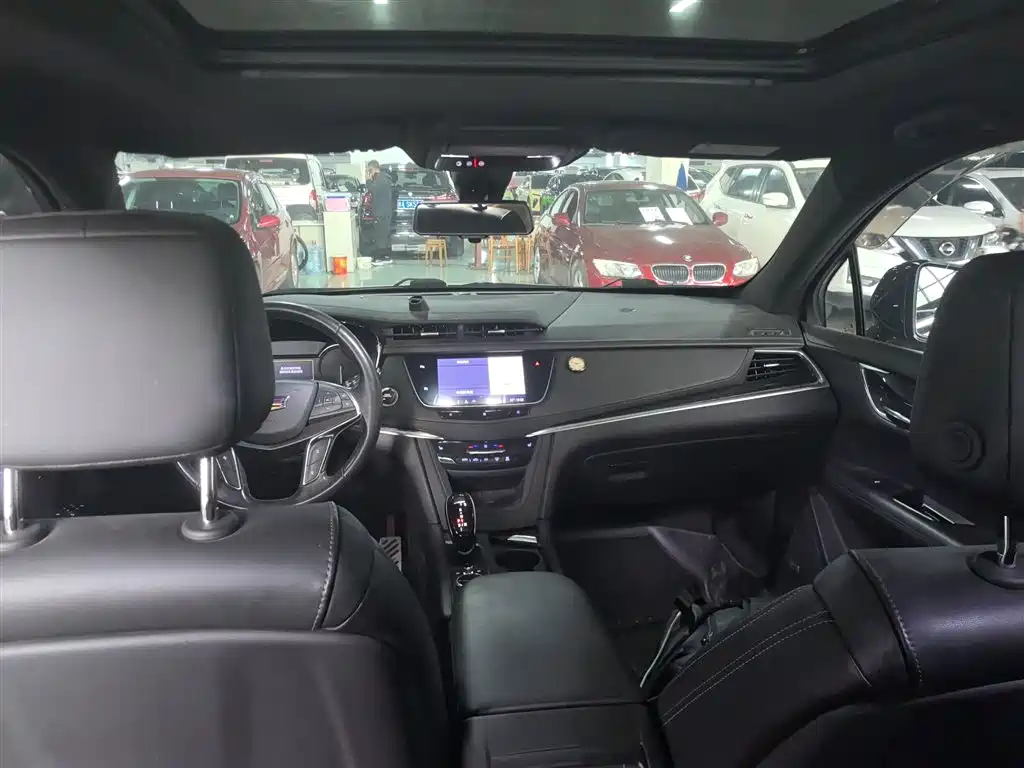 Cadillac XT5 2020 28T Luxury Model фото 18