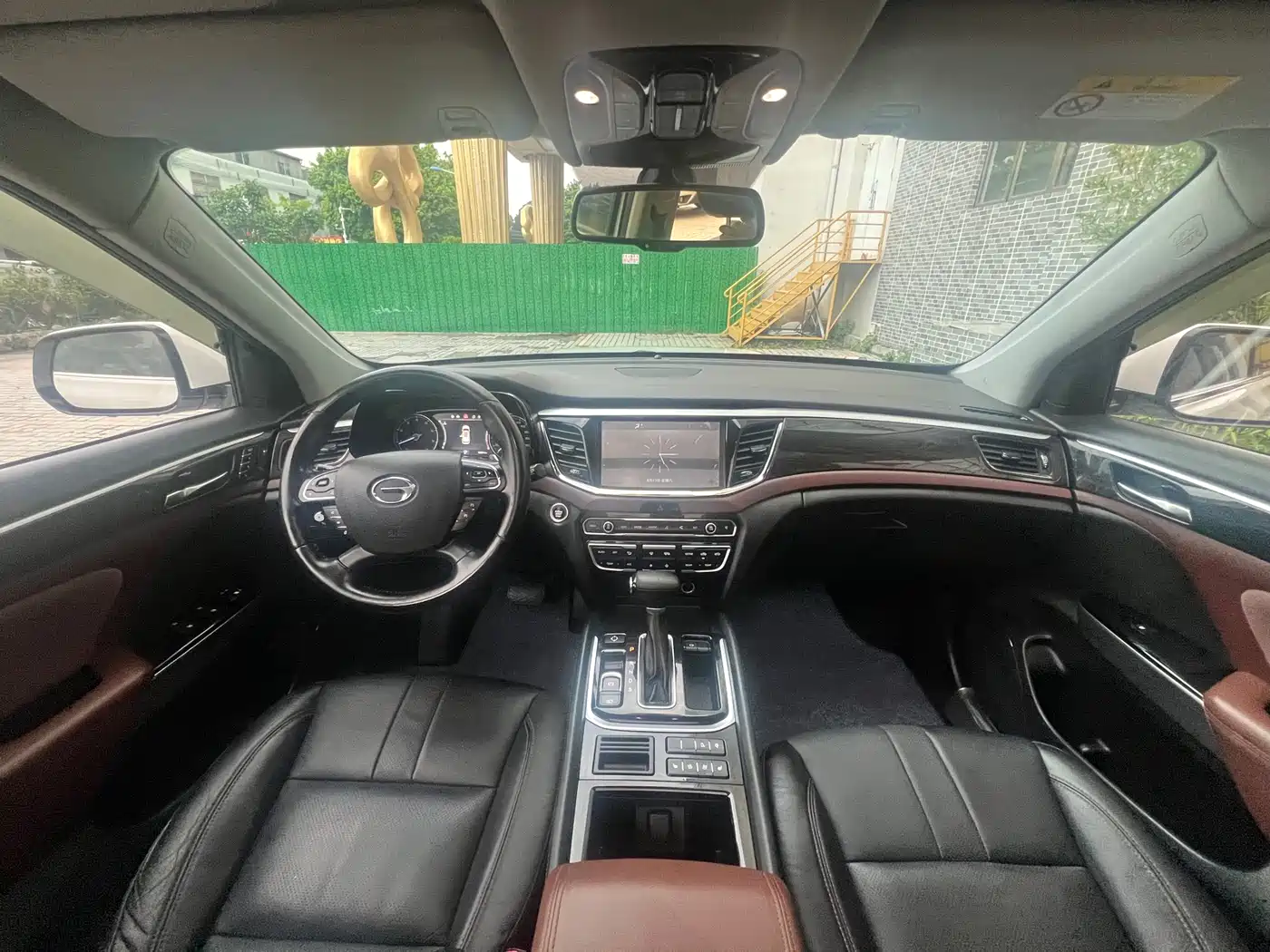 GAC Trumpchi Trumpchi GS8 2017 2017 320T 2WD Luxury Smart Connect (7-seater)