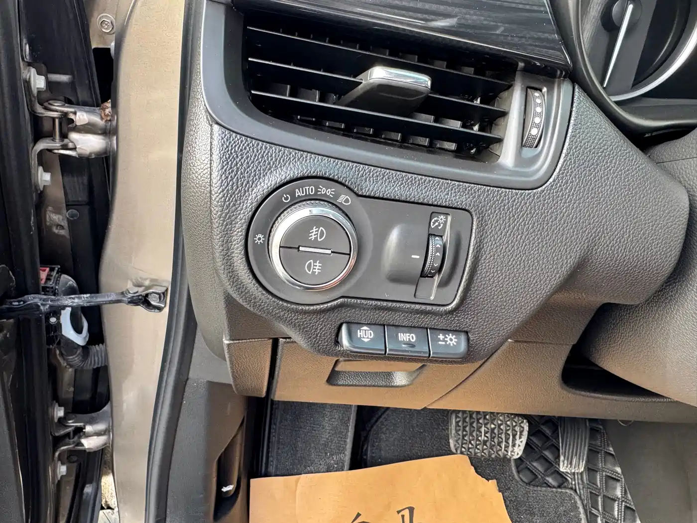 Buick Envision Plus 2019 28T AWD Luxury Model China VI фото 15