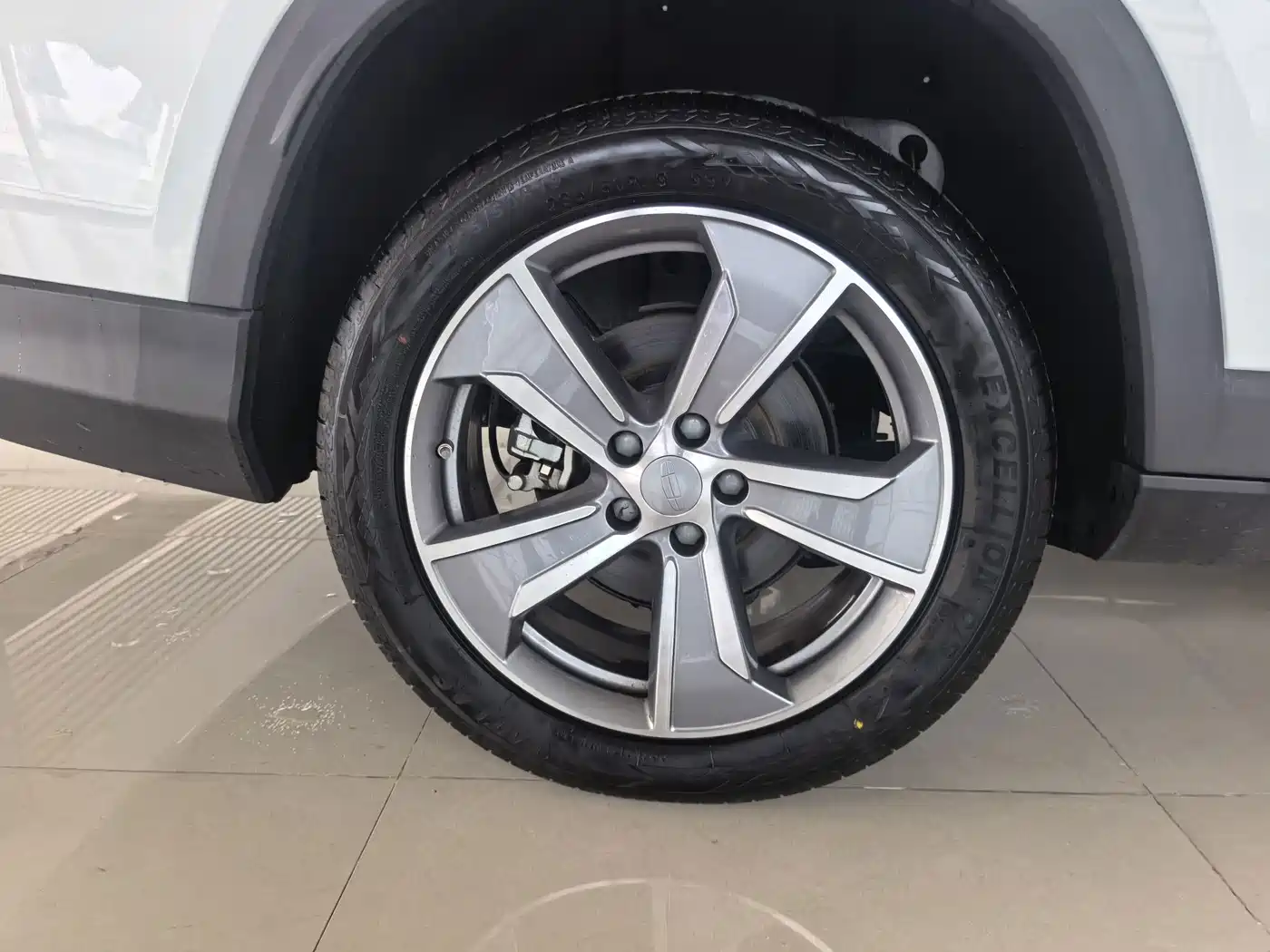 Geely Haoyue L 2024 2024 Model 2.0T DCT Luxury