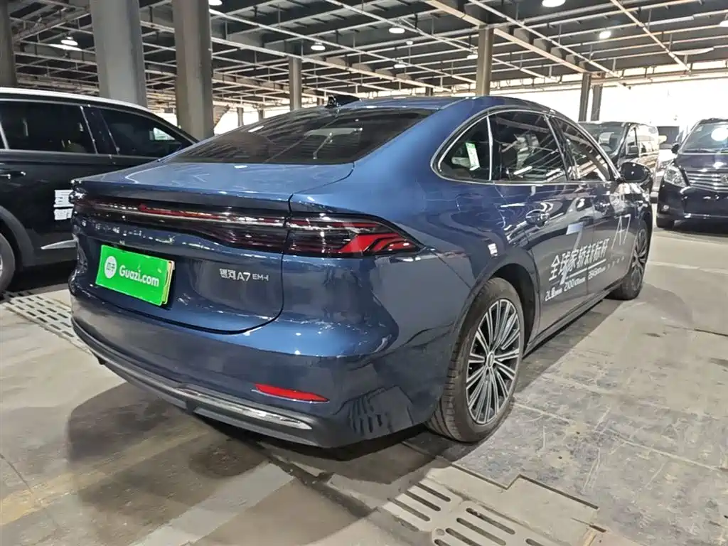 Geely Galaxy Galaxy A7 2025 EM-i фото 7