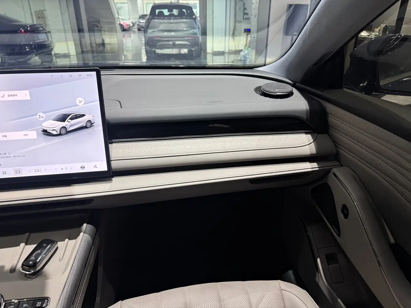 GEELY GALAXY GALAXY SPARKLE 8