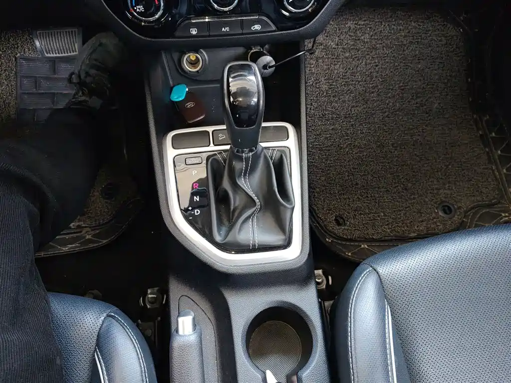 Hyundai Beijing Hyundai ix25 2017 1.6L Automatic Smart Edition фото 7