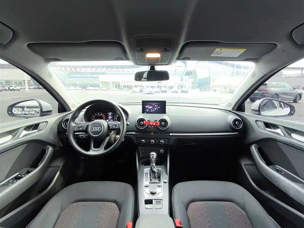 Photo 13 - Audi A3