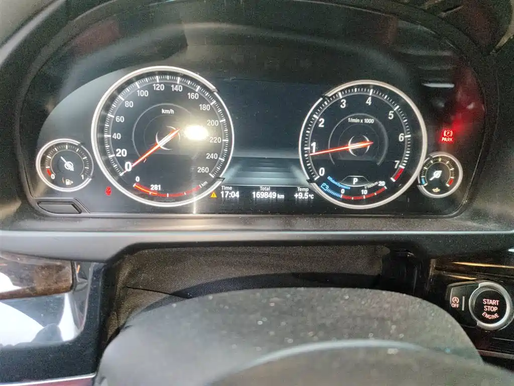 BMW X6 2018 xDrive28i фото 5