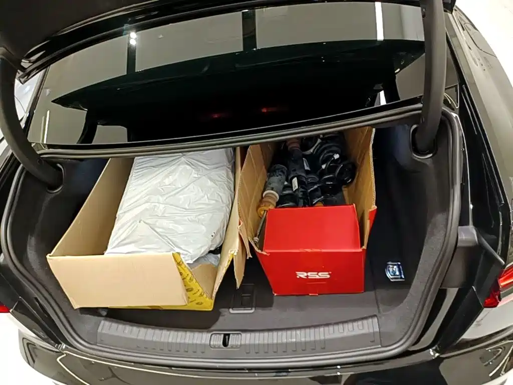 Photo 19 - Audi A6L