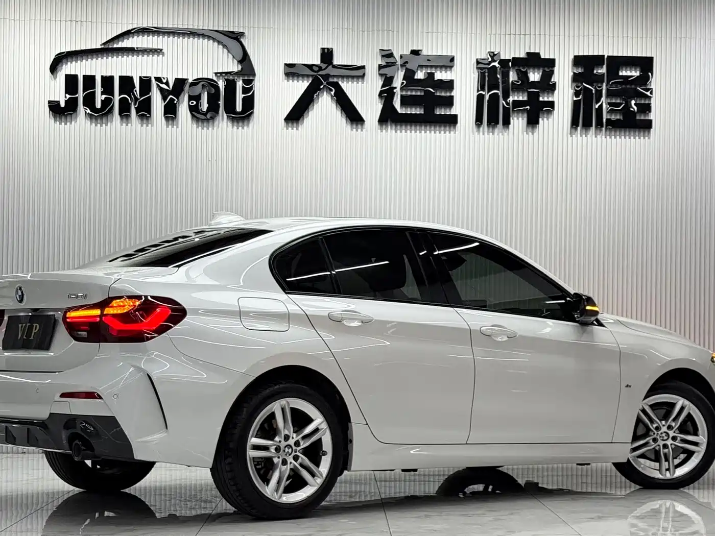 BMW 1 Series 2023 2023 120i M Sport Shadow Edition