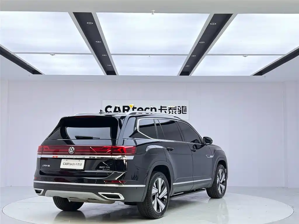 Volkswagen Teramont 2024 380TSI 4WD Dragon Glory Edition фото 5