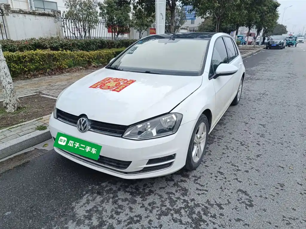 Volkswagen Golf 2015 1.4TSI Automatic Comfort фото 2