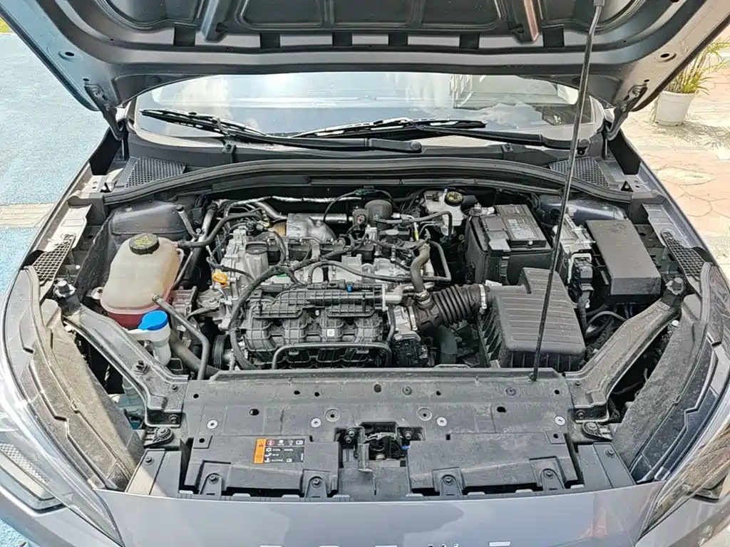 Roewe i5 2026 2026 1.5L CVT Luxury