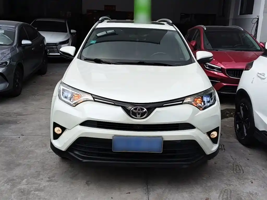 Toyota RAV4 Rongfang 2019 2.0L CVT 2WD Pioneer Edition China VI фото 3