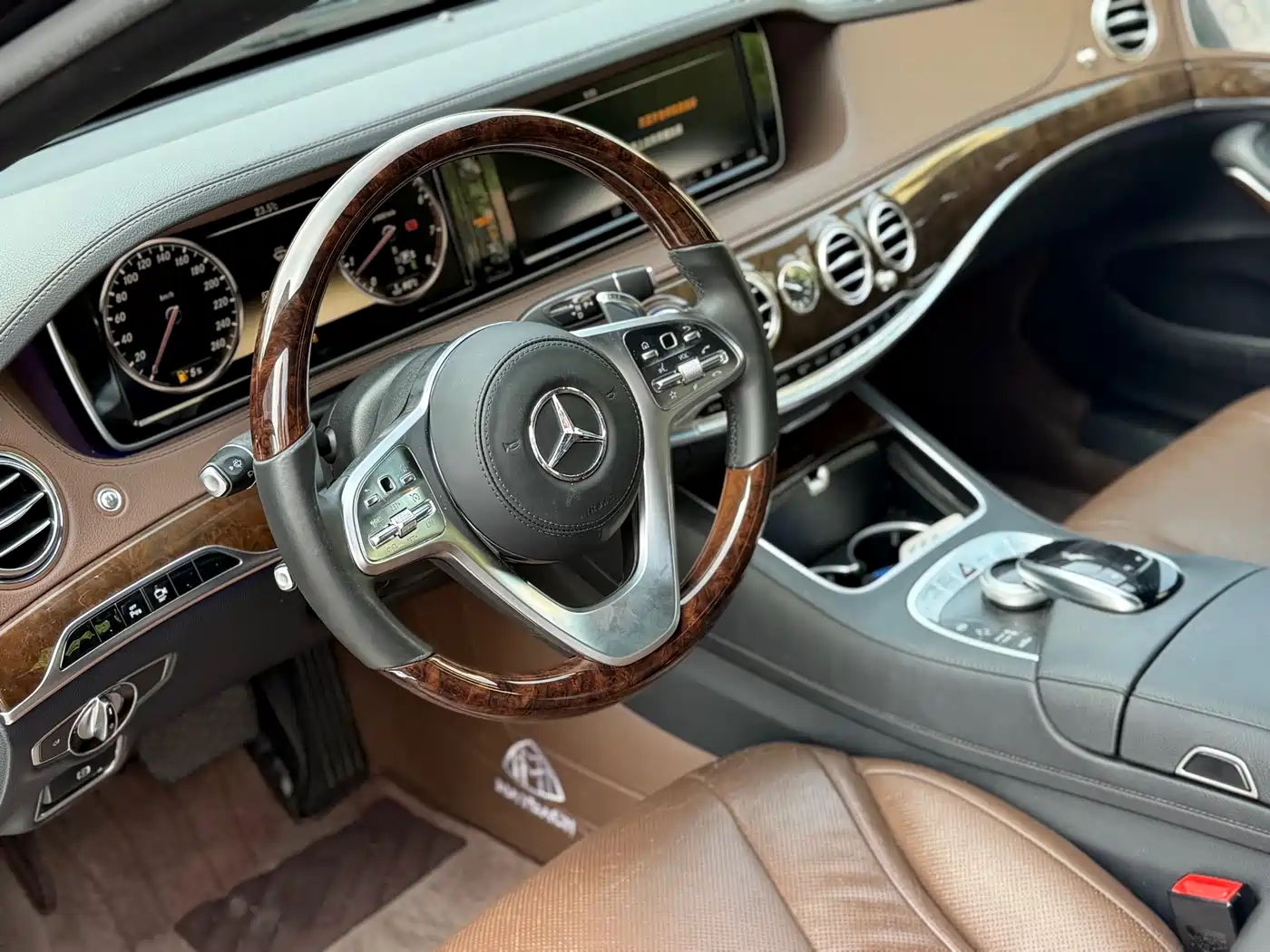 Mercedes-Benz Maybach S-Class 2015 S 400 4MATIC фото 8