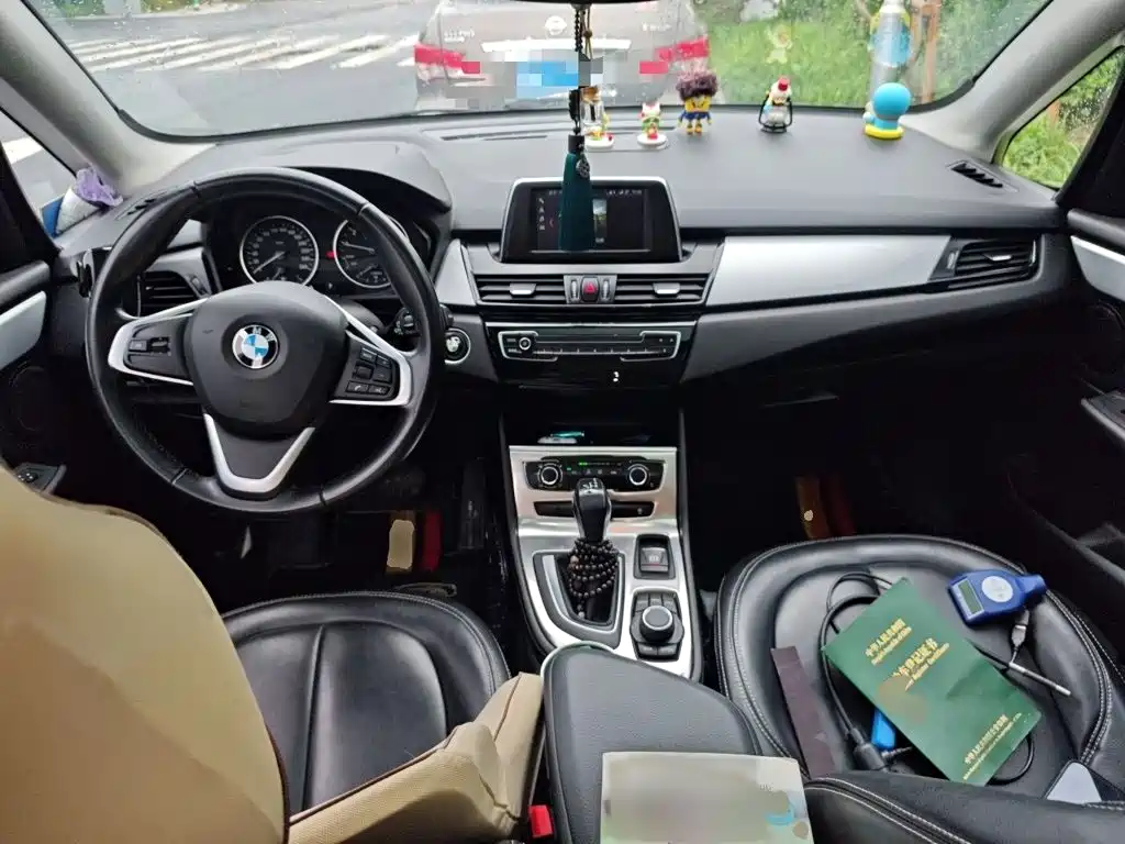 BMW 2 Series Touring 2018 2016 218i Fashion Model
