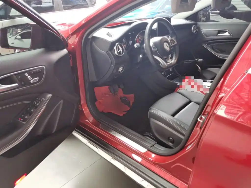 Mercedes-Benz GLA 2019 GLA 200 Fashion фото 16