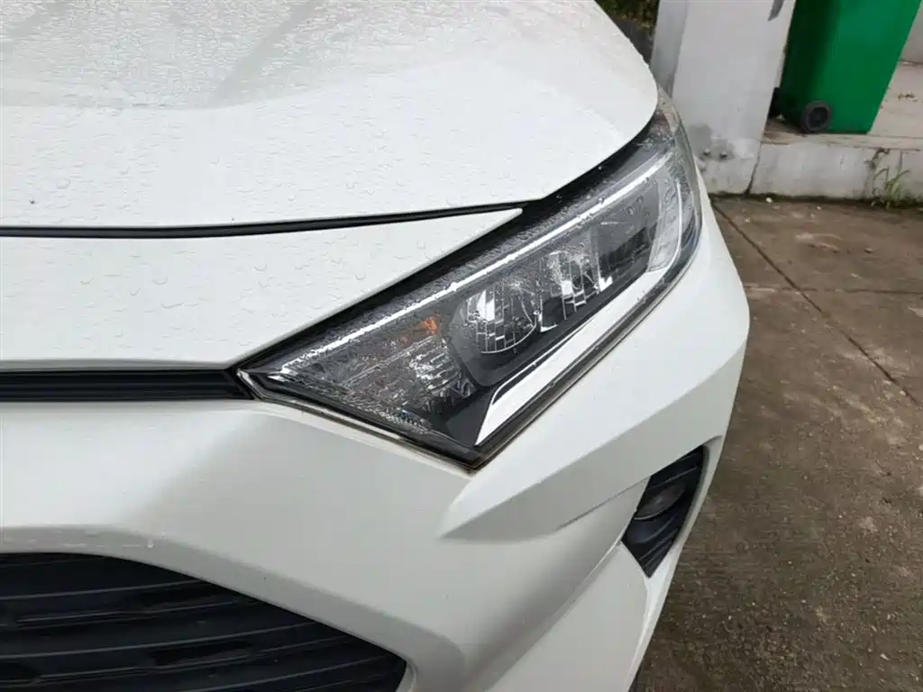 Toyota RAV4 Rongfang 2020 2.0L CVT 4WD Fashion PLUS фото 24