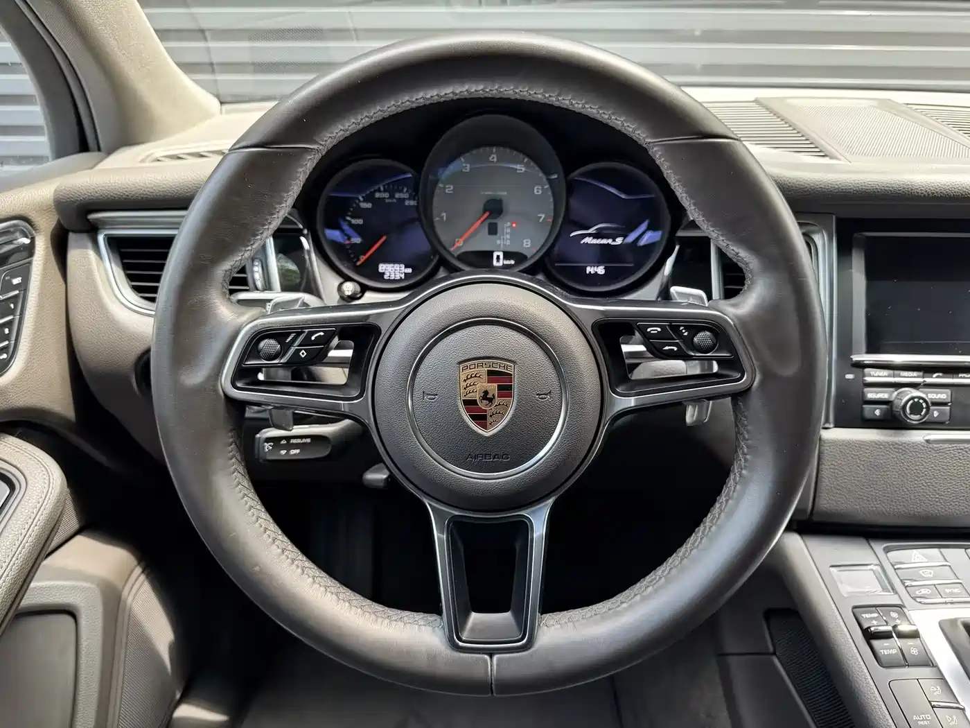 Porsche Macan 2016 Macan S 3.0T фото 9