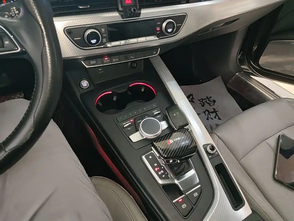 Audi A4L 2018 30th Anniversary 40 TFSI Fashion фото 14