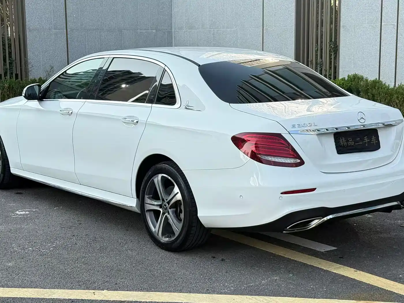 Mercedes-Benz E-Class 2019 E 260 L Sport фото 7