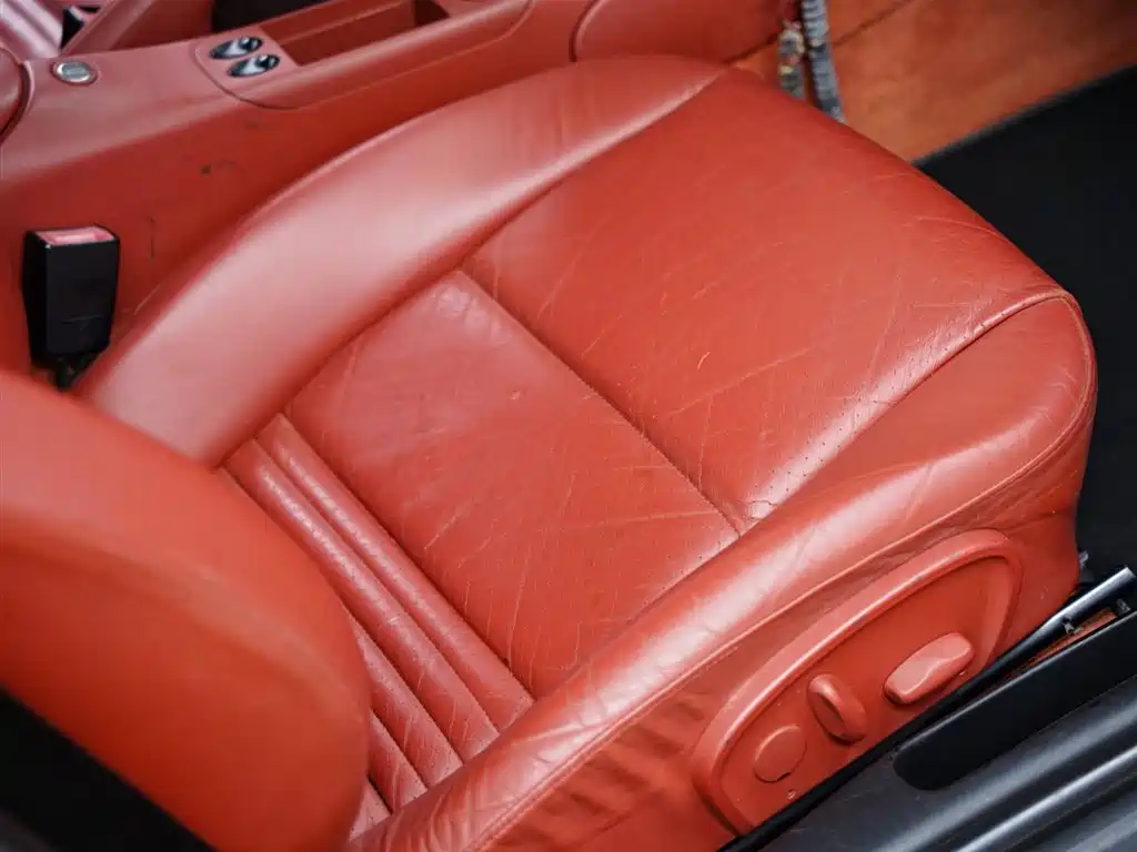 Porsche 911 2004 Carrera S Coupe 3.6L фото 39