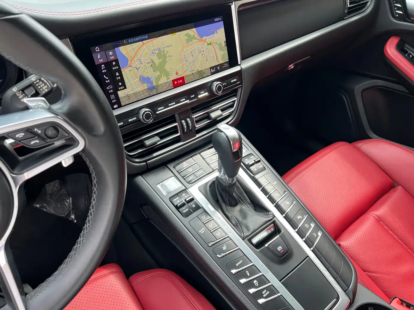 Porsche Macan 2021 Macan 2.0T фото 21
