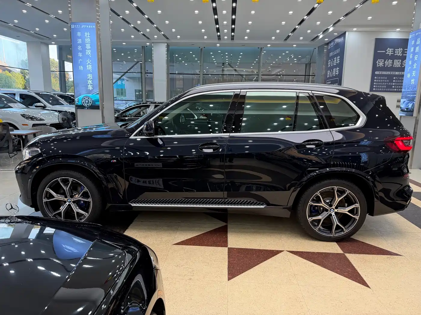BMW X5 (Import) 2021 2021 xDrive40i Exclusive M Sport Package