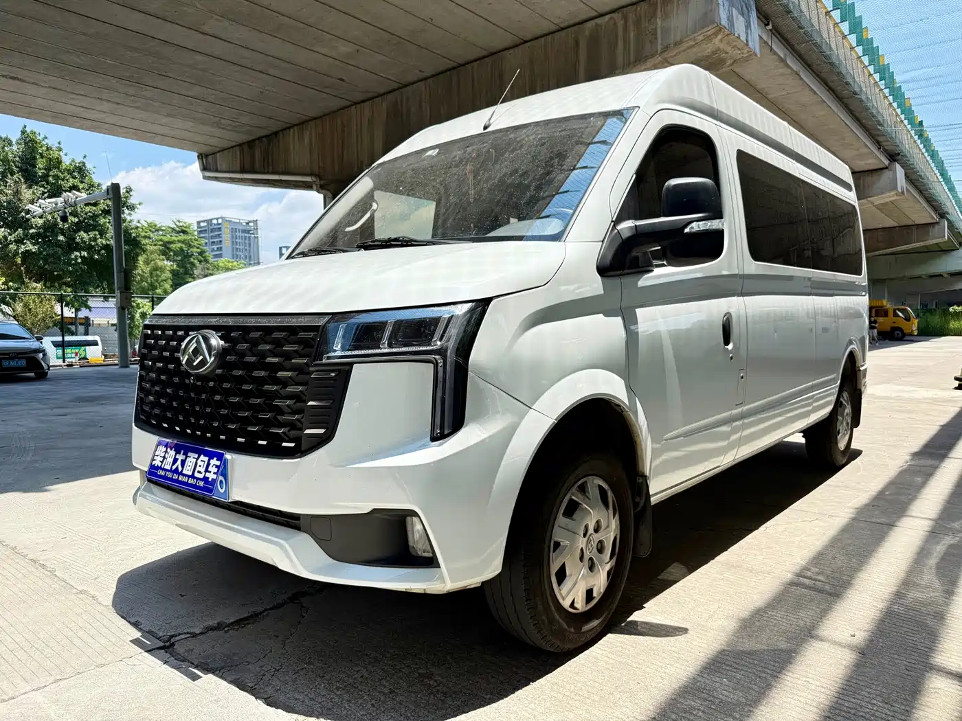 SAIC Maxus Xintu V80