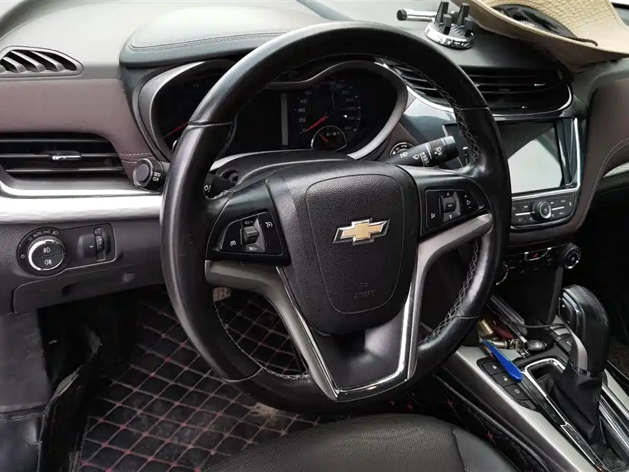 Chevrolet Malibu 2018 530T Automatic Luxury Edition фото 15