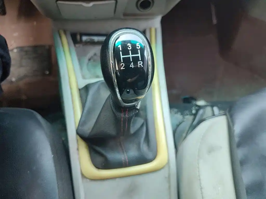 Jinbei New Hiace X30L 2021 2019 1.5L Van Fortune Edition China VI SWC15M