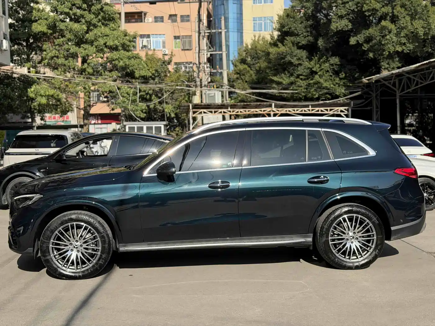 Mercedes-Benz GLC 2025 GLC 300 L 4MATIC Dynamic 5-seater фото 4