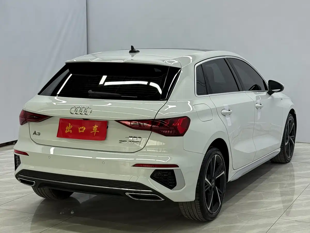 Audi A3 2023 Sportback 35 TFSI Fashion Sport фото 4