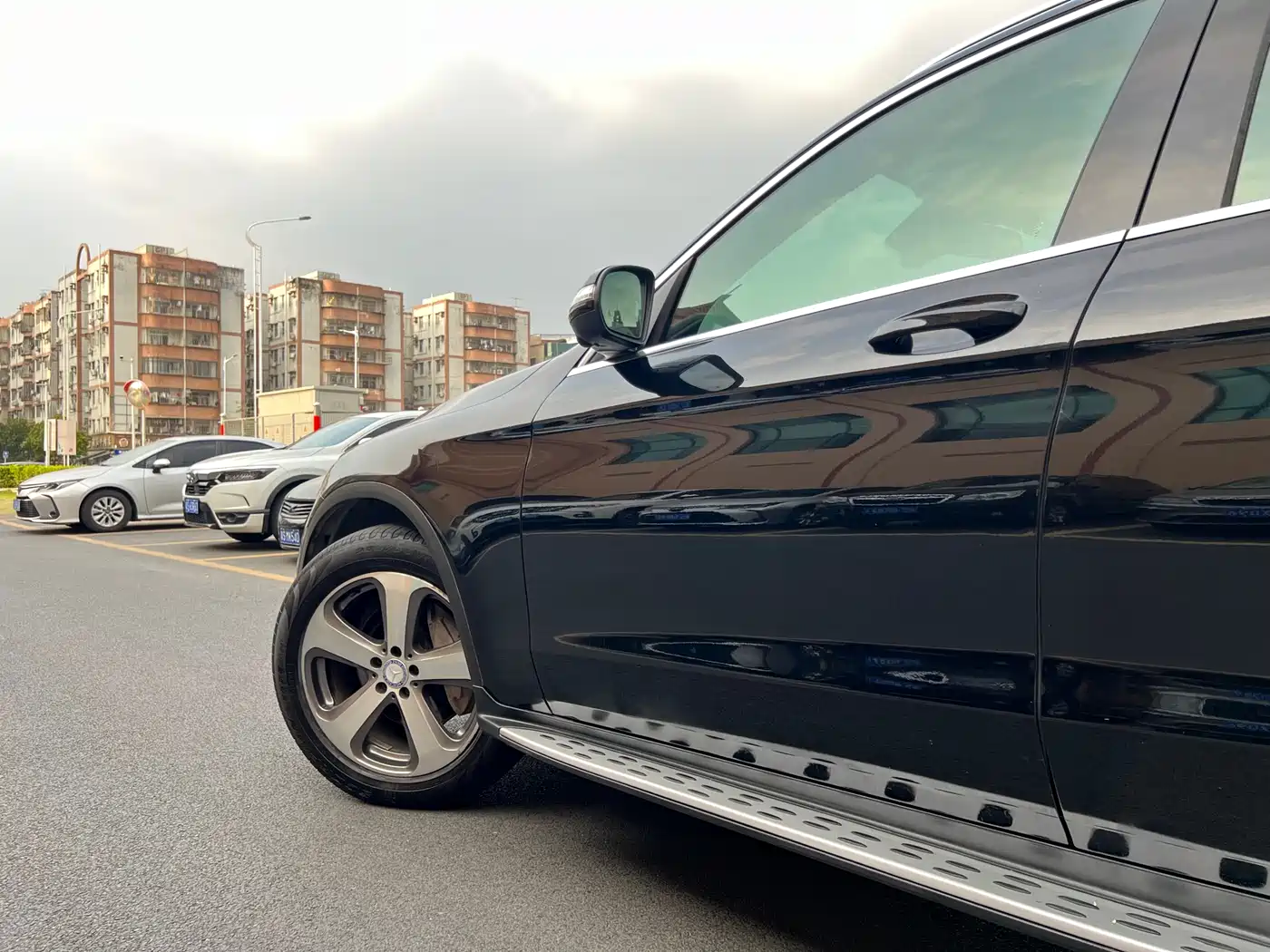 Mercedes-Benz GLC 2017 GLC 300 4MATIC Dynamic фото 7