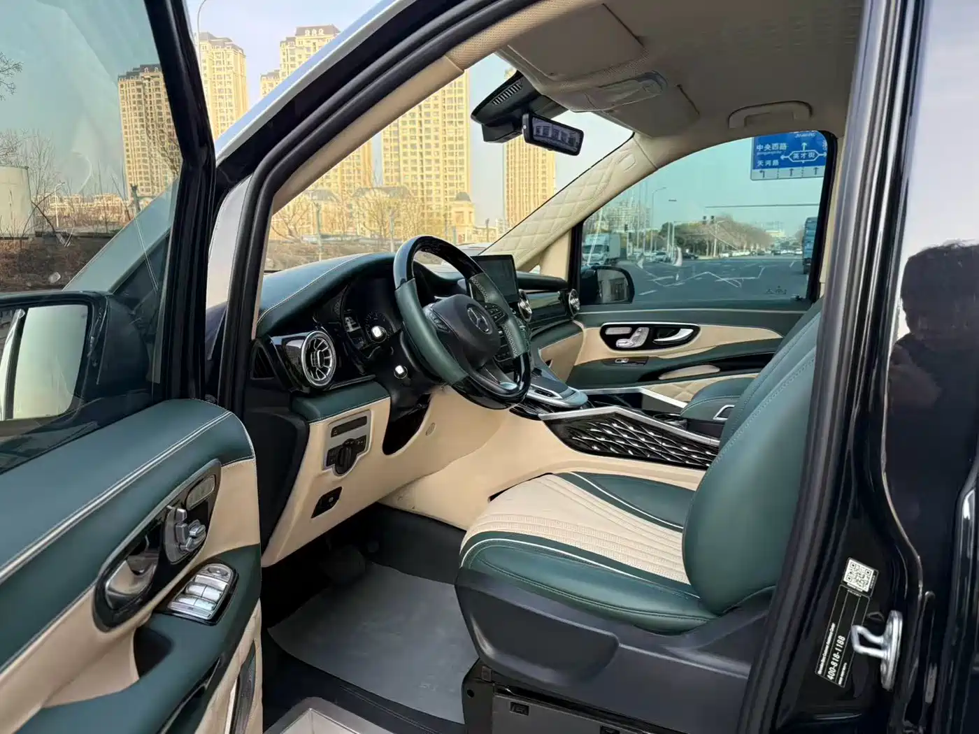 Mercedes-Benz Vito 2021 2.0T Business Edition 7-seater фото 7