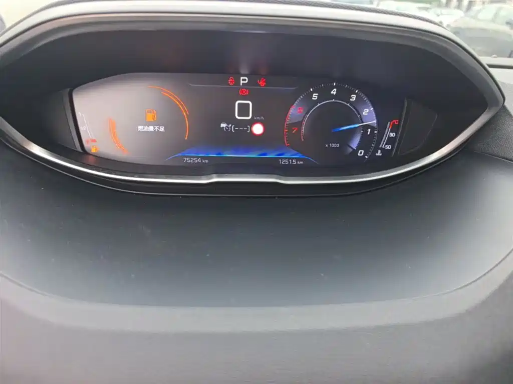Peugeot 5008 2023 400THP Beloved Full Seats Edition 7-Seater фото 12