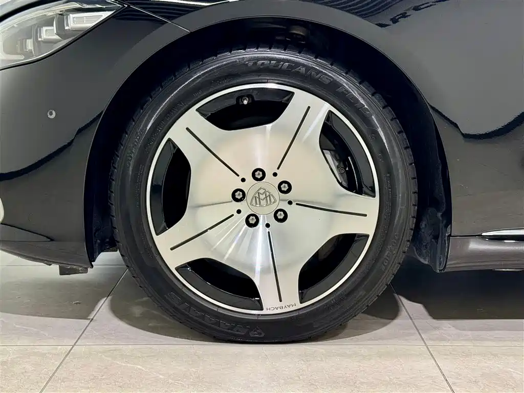 MERCEDES-BENZ MAYBACH S-CLASS